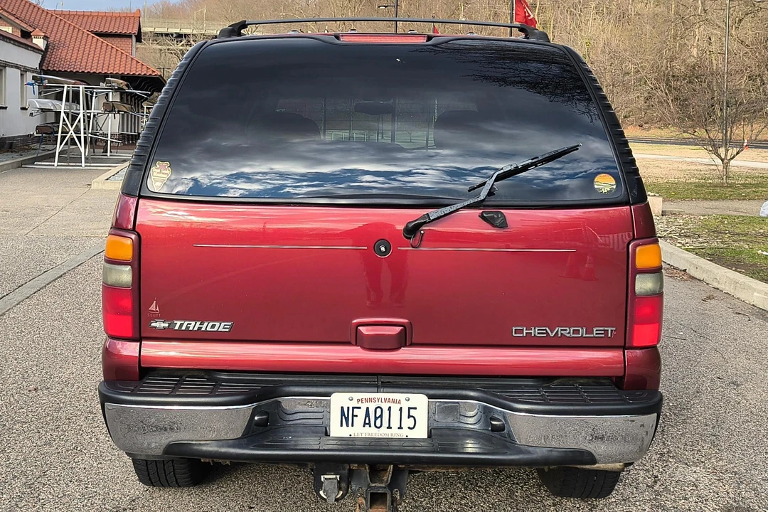 2002 Chevrolet Tahoe 2nd Gen - Image 5 of 31