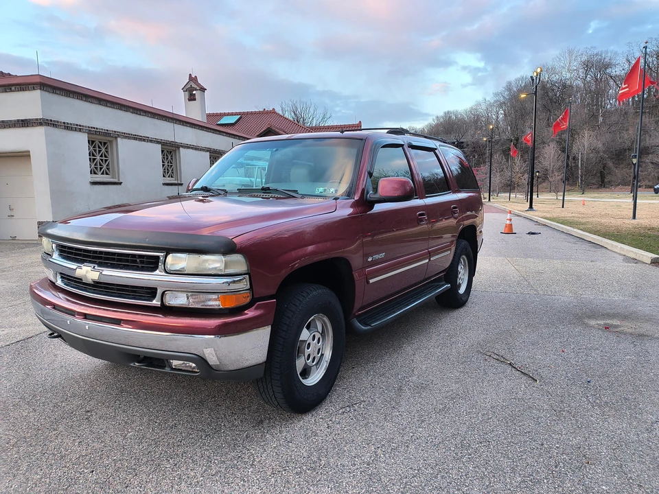 2002 Chevrolet Tahoe 2nd Gen - Image 8 of 31