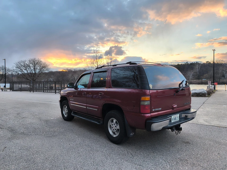 2002 Chevrolet Tahoe 2nd Gen - Image 9 of 31