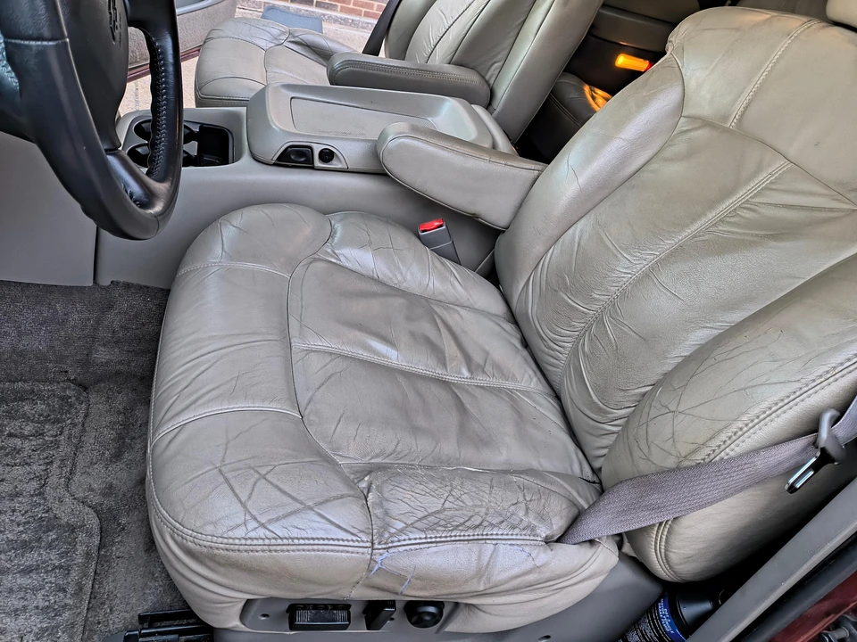 2002 Chevrolet Tahoe 2nd Gen - Image 29 of 31