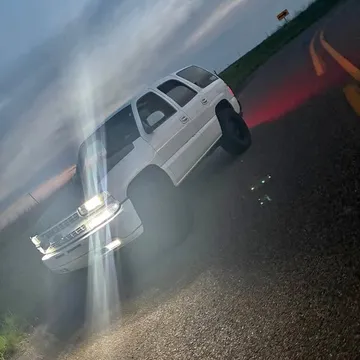 2002 Chevrolet Tahoe LT Sport Utility 4D