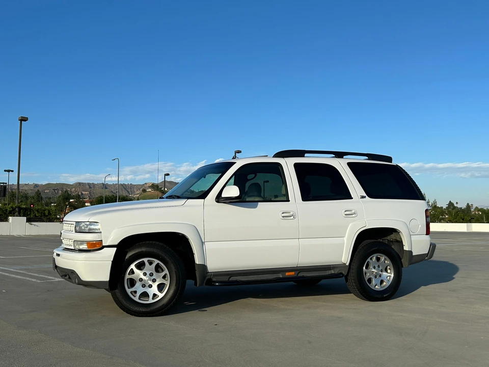 2002 Chevrolet Tahoe 2nd Gen - Image 14 of 31