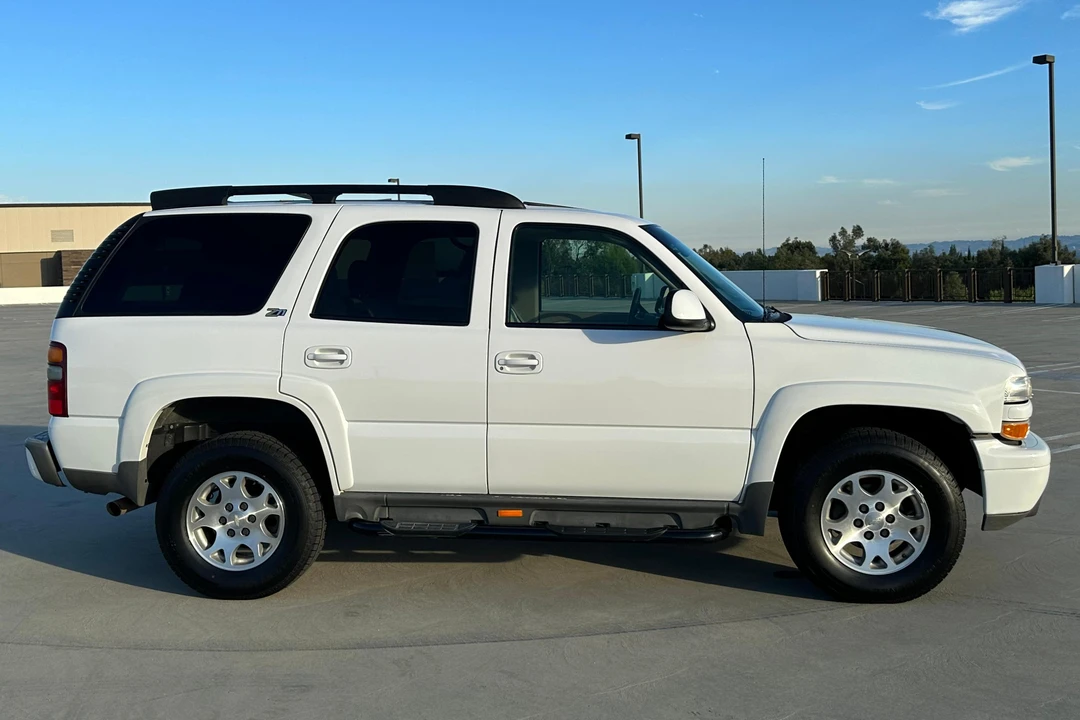 2002 Chevrolet Tahoe 2nd Gen - Image 3 of 31