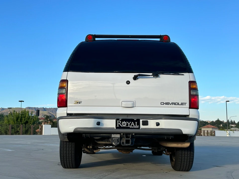 2002 Chevrolet Tahoe 2nd Gen - Image 24 of 31