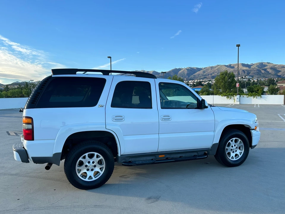 2002 Chevrolet Tahoe 2nd Gen - Image 29 of 31