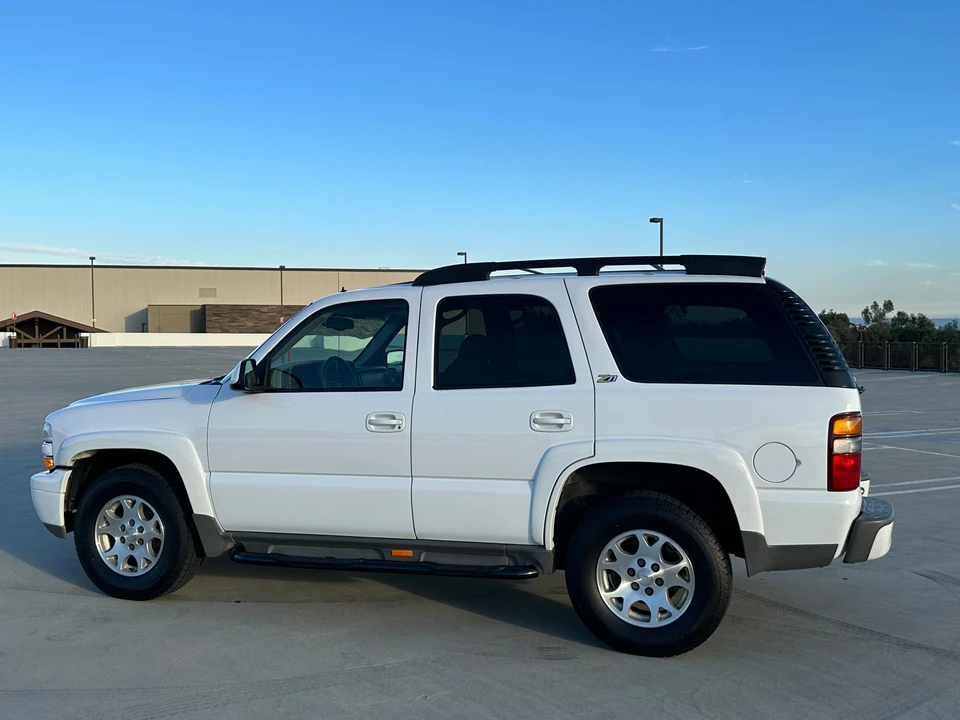 2002 Chevrolet Tahoe 2nd Gen - Image 17 of 31