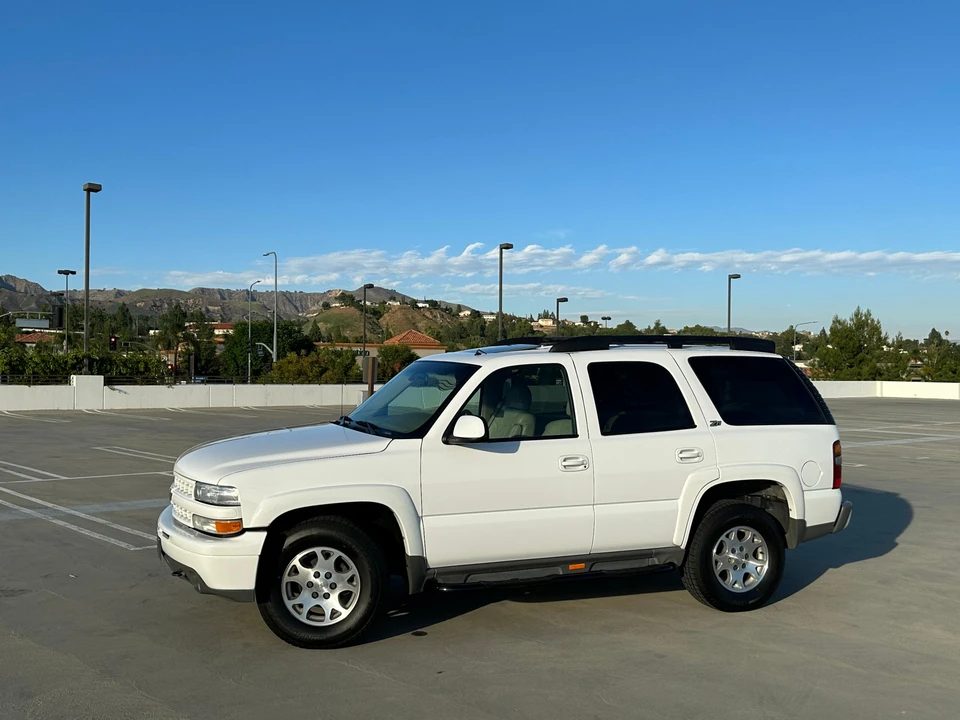 2002 Chevrolet Tahoe 2nd Gen - Image 15 of 31