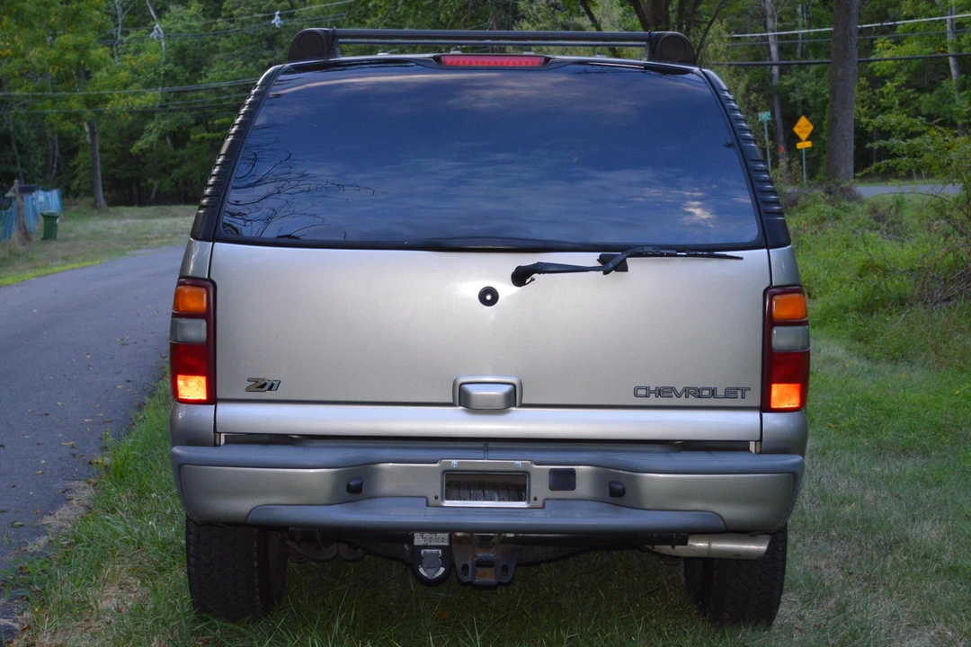 2002 Chevrolet Tahoe 2nd Gen - Image 5 of 8