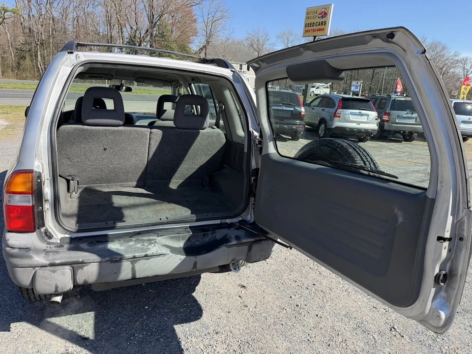 2002 Chevrolet Tracker - Image 9 of 21