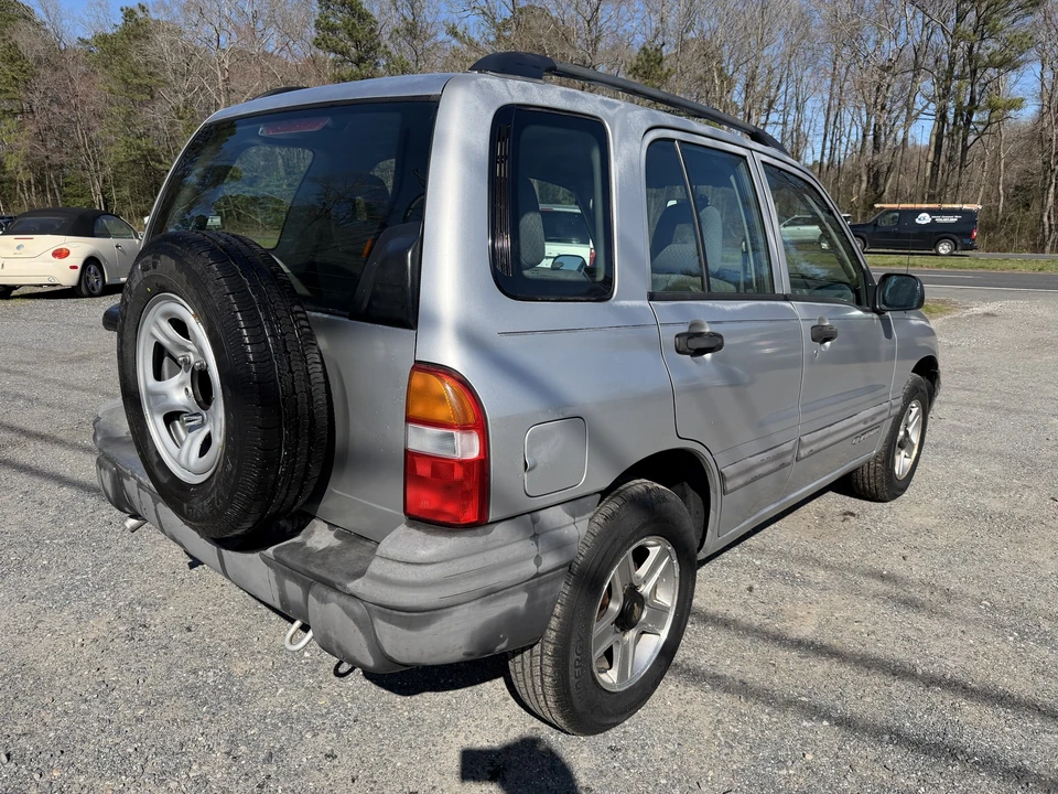 2002 Chevrolet Tracker - Image 20 of 21