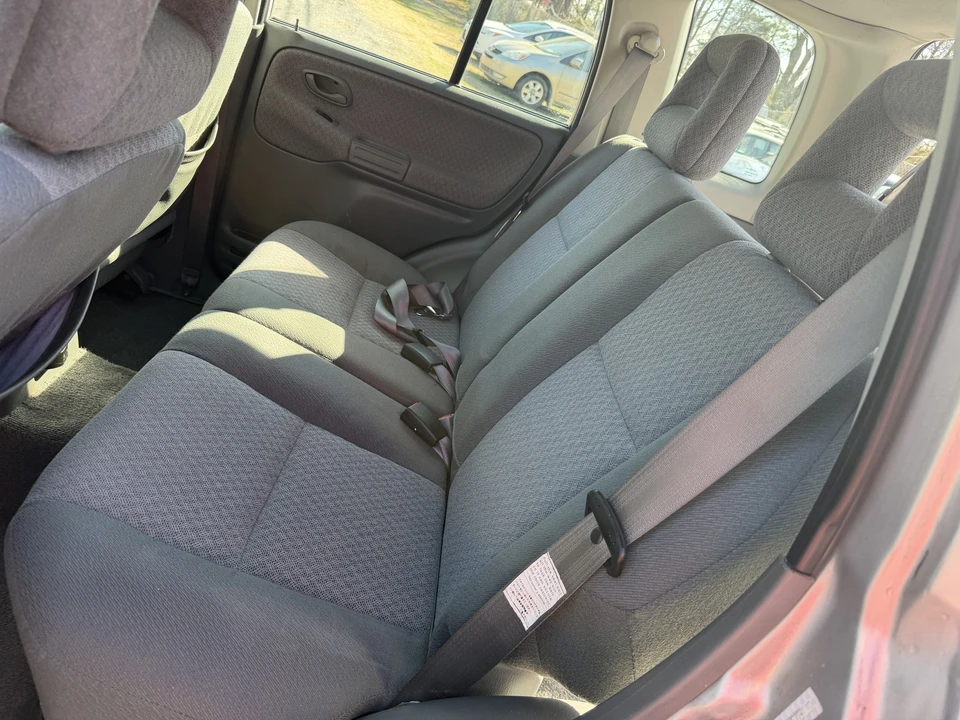 2002 Chevrolet Tracker - Image 6 of 21