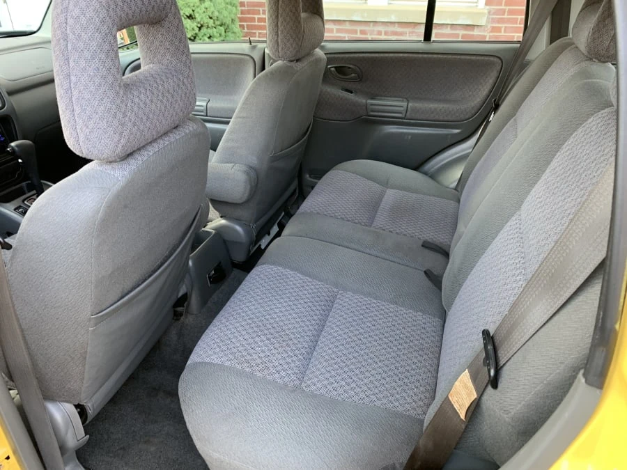 2002 Chevrolet Tracker - Image 5 of 8