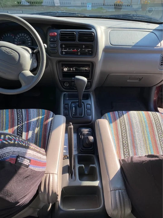 2002 Chevrolet Tracker - Image 15 of 19