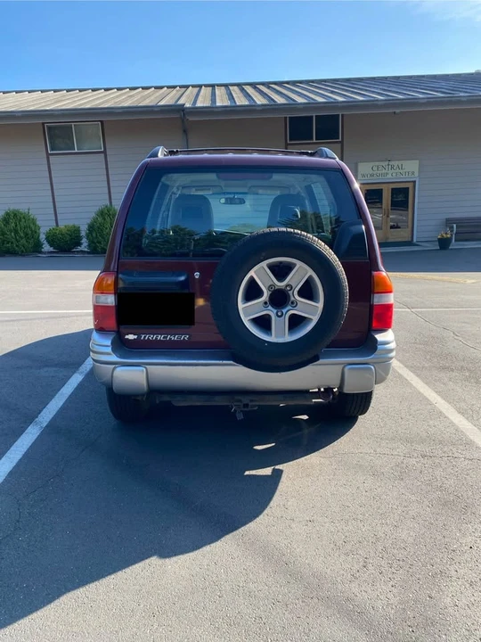 2002 Chevrolet Tracker - Image 4 of 19