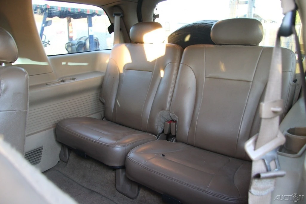 2002 Chevrolet Trailblazer - Image 19 of 21