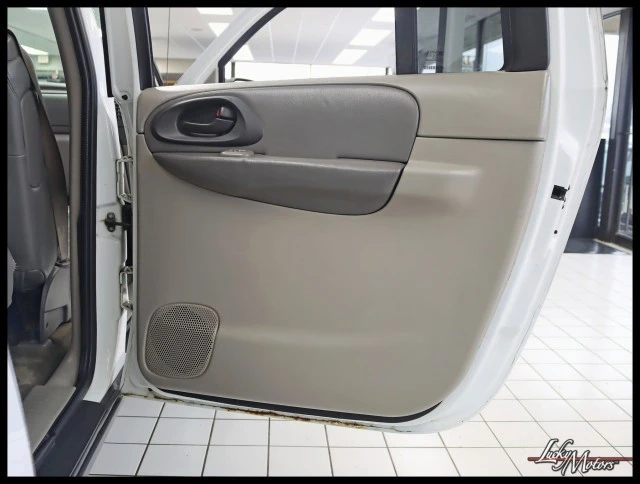 2002 Chevrolet Trailblazer - Image 26 of 30