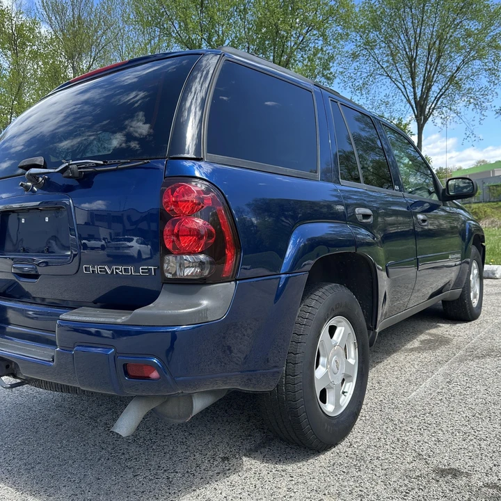 2002 Chevrolet Trailblazer - Image 4 of 21