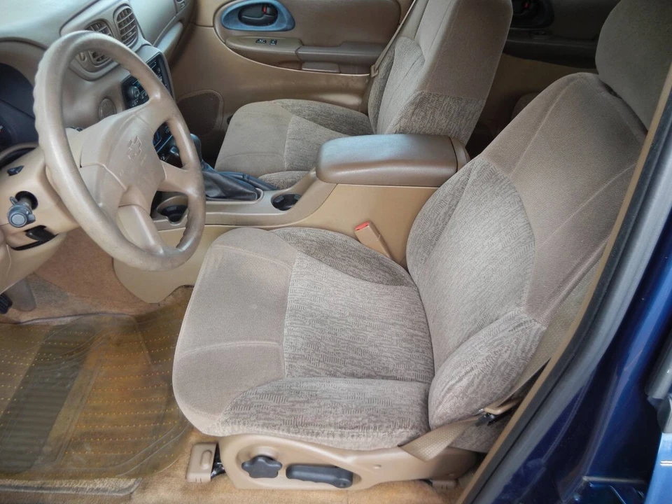2002 Chevrolet Trailblazer - Image 20 of 21