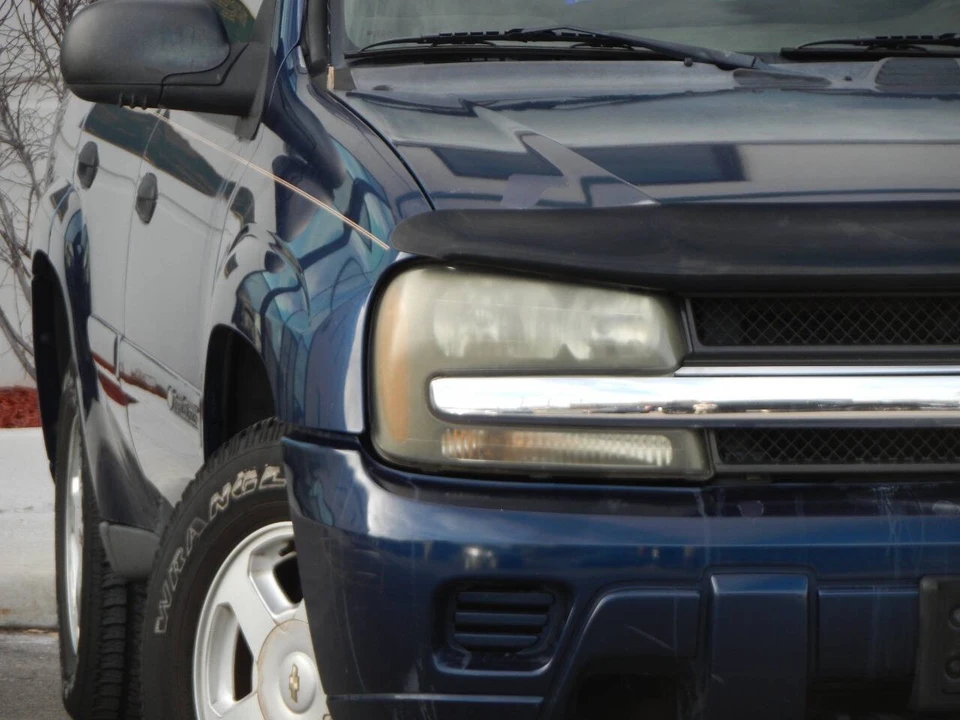 2002 Chevrolet Trailblazer - Image 3 of 12
