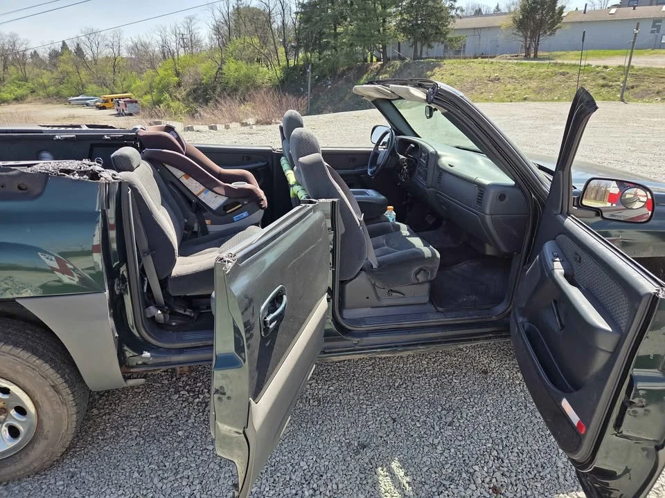 2002 Chevrolet Avalanche - Image 3 of 6