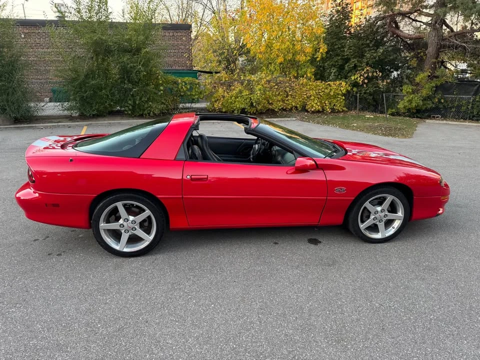 2002 Chevrolet Camaro 4th Gen - Image 2 of 8