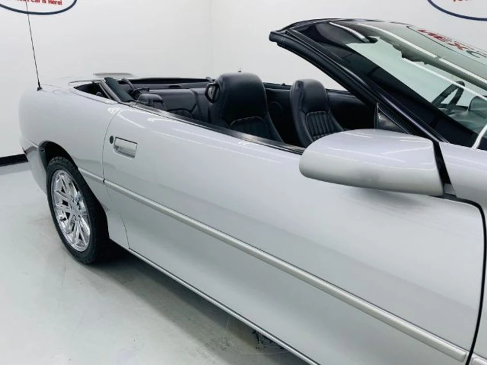 2002 Chevrolet Camaro 4th Gen - Image 9 of 20