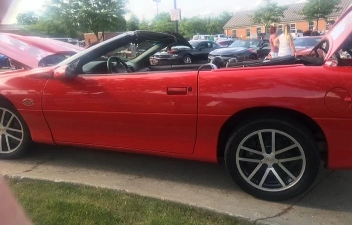 2002 Chevrolet Camaro 4th Gen - Image 2 of 2