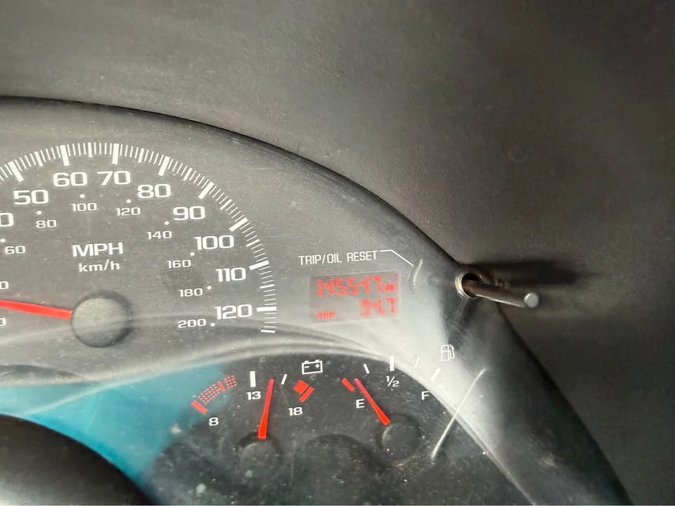 2002 Chevrolet Camaro 4th Gen - Image 9 of 9