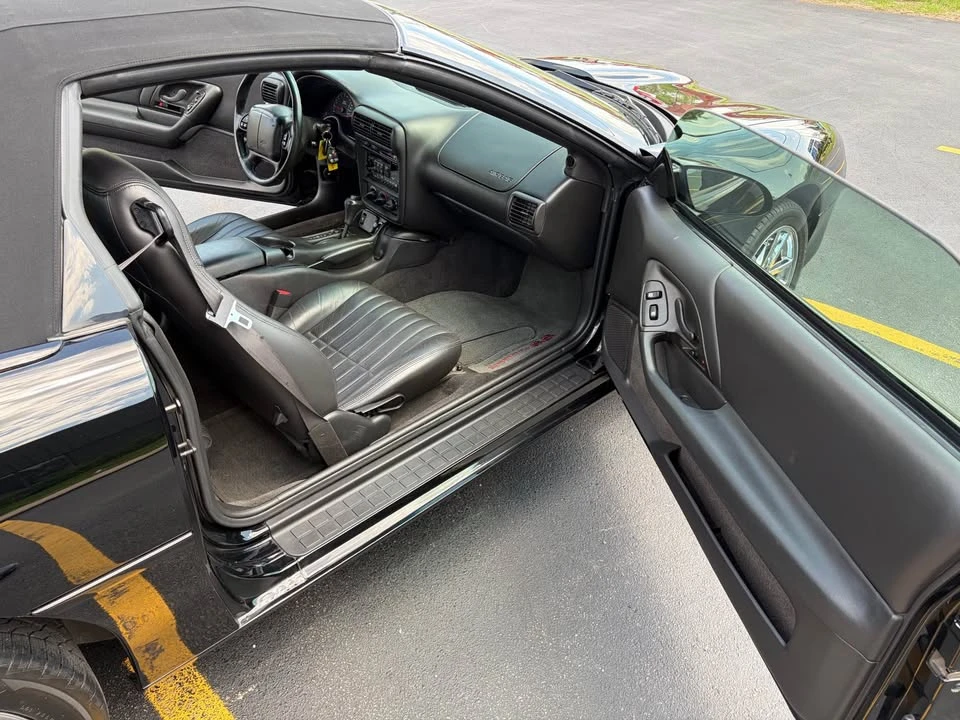 2002 Chevrolet Camaro SS 4th Gen - Image 13 of 20