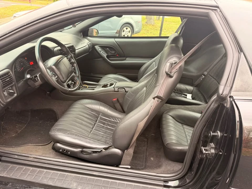 2002 Chevrolet Camaro SS 4th Gen - Image 5 of 11