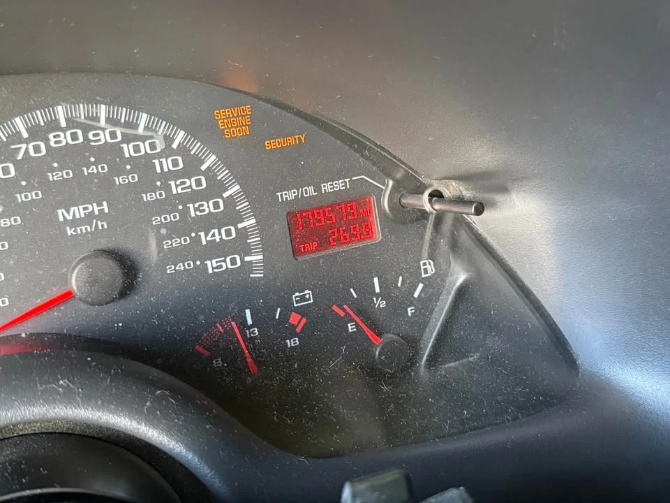 2002 Chevrolet Camaro SS 4th Gen - Image 7 of 10