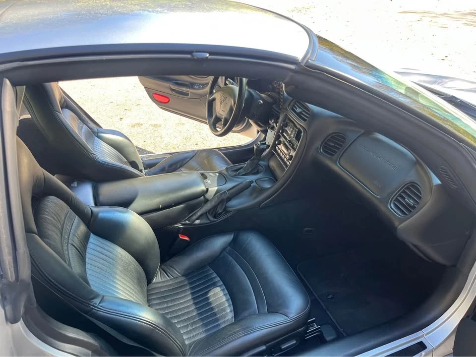 2002 Chevrolet Corvette C5 - Image 12 of 13