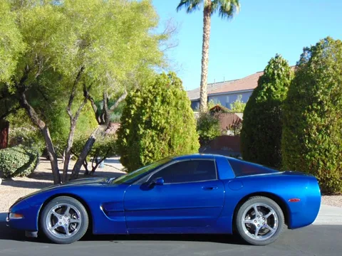 2002 Chevrolet Corvette C5 - Image 2 of 15