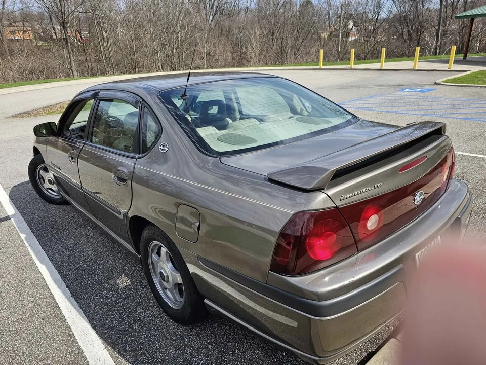 2002 Chevrolet Impala 8th Gen - Image 2 of 14
