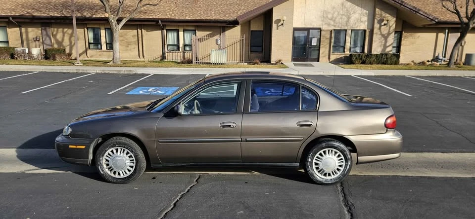 2002 Chevrolet Malibu - Image 6 of 12