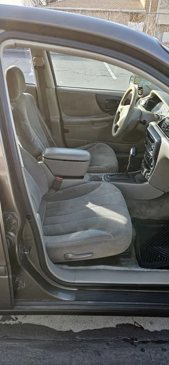 2002 Chevrolet Malibu - Image 8 of 12