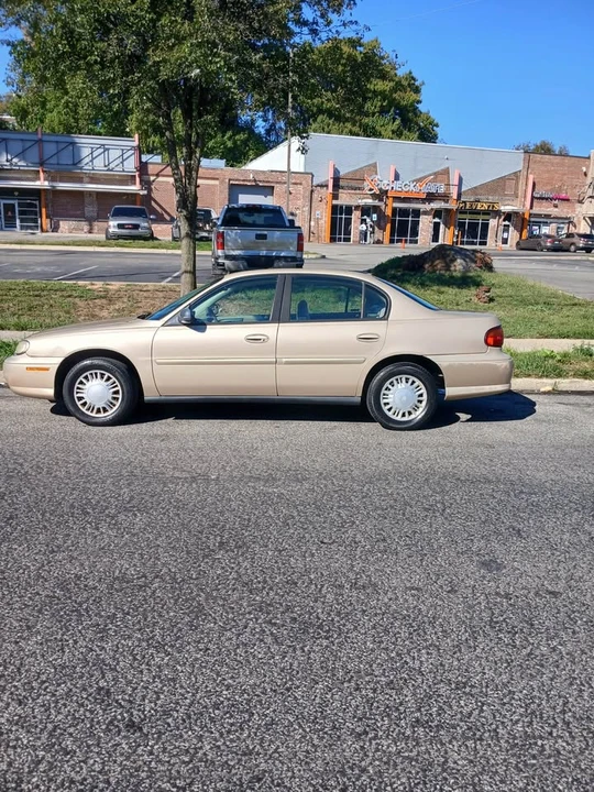 2002 Chevrolet Malibu - Image 3 of 10