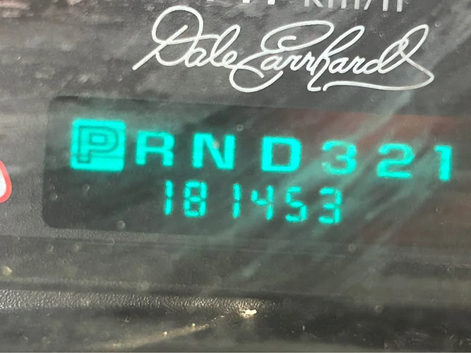2002 Chevrolet Monte Carlo 6th Gen - Image 6 of 11