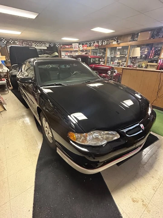2002 Chevrolet Monte Carlo 6th Gen - Image 9 of 18