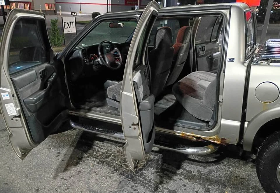 2002 Chevrolet S-10 - Image 6 of 11