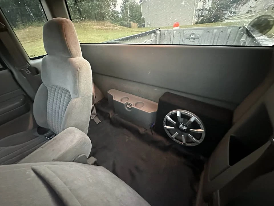 2002 Chevrolet S-10 - Image 7 of 7