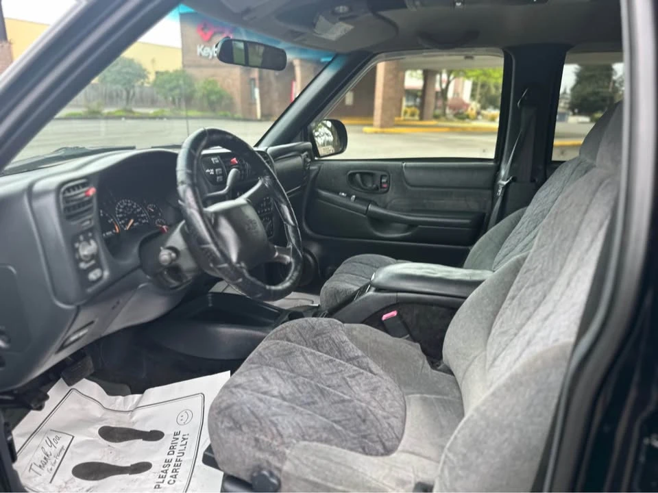 2002 Chevrolet S-10 - Image 10 of 19