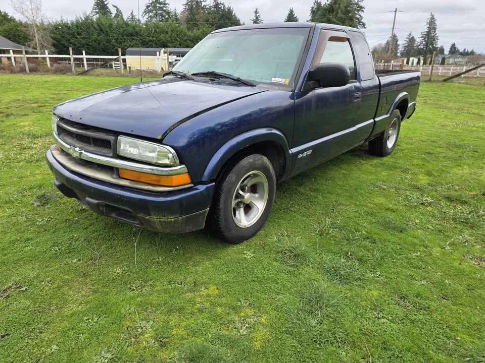 2002 Chevrolet S-10 - Image 6 of 7