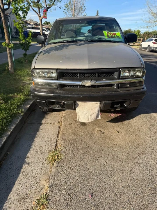2002 Chevrolet S-10 Blazer 2nd Gen - Image 7 of 12