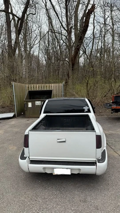 2002 Chevrolet S-10 - Image 11 of 17