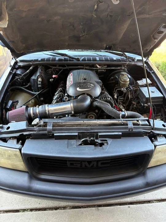 2002 Chevrolet S-10 - Image 10 of 10