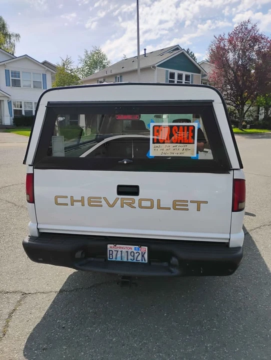 2002 Chevrolet S-10 - Image 10 of 12