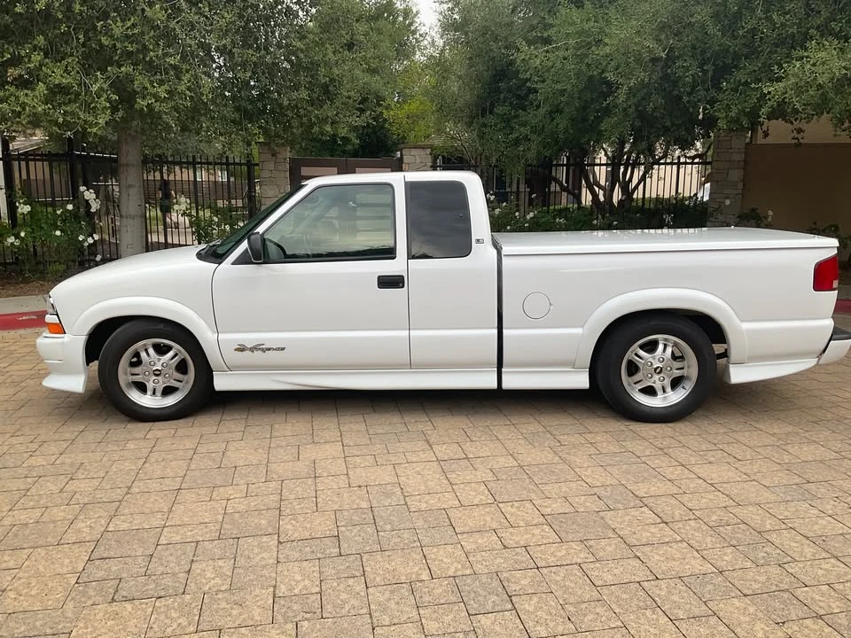 2002 Chevrolet S-10 - Image 3 of 20