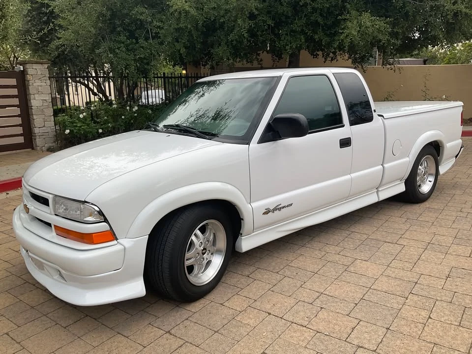 2002 Chevrolet S-10 - Image 2 of 20