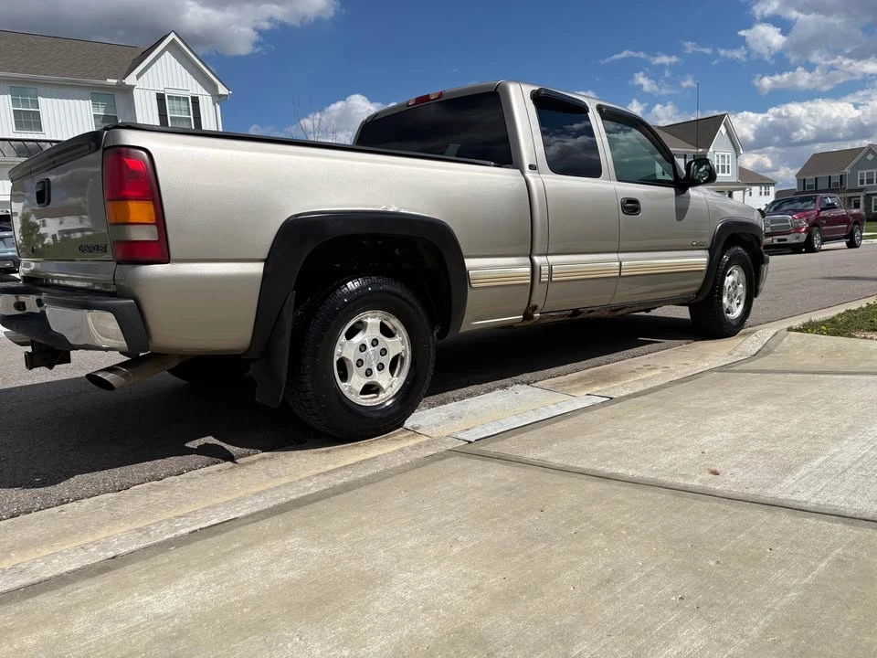 2002 Chevrolet Silverado 1st Gen - Image 3 of 8